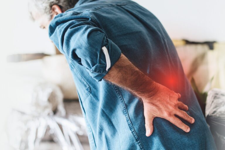 Read more about the article Dorsalgie (Dureri de Spate Mijloc): Cauze, Simptome si Tratament | Chiromedica Cluj